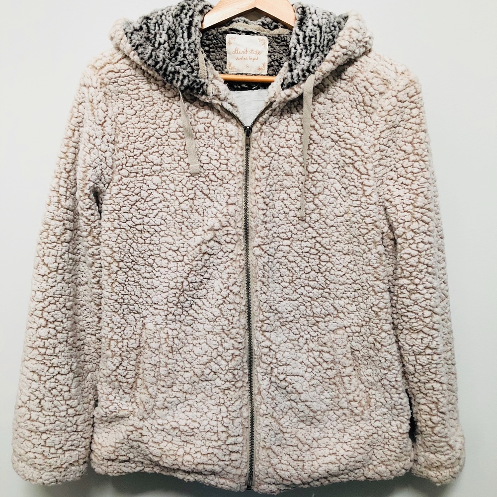 Altar'd State Sherpa Fleece Zip-up Hoodie